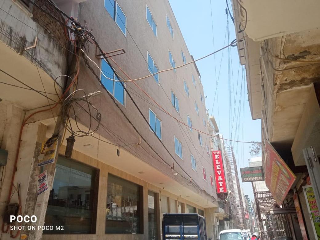 The Elevate Hotel - Near Delhi International Airport New Delhi Exterior photo